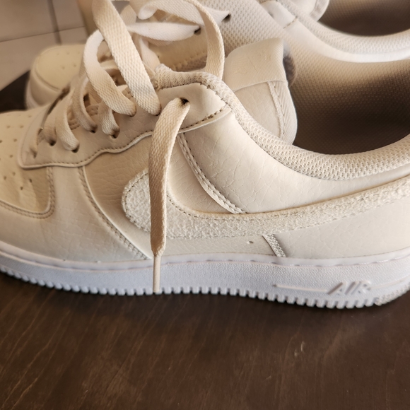 Nike Air Force 1 Off-White Sneakers  Women's Size 11 🎉HP X 3🎉 - Picture 6 of 9